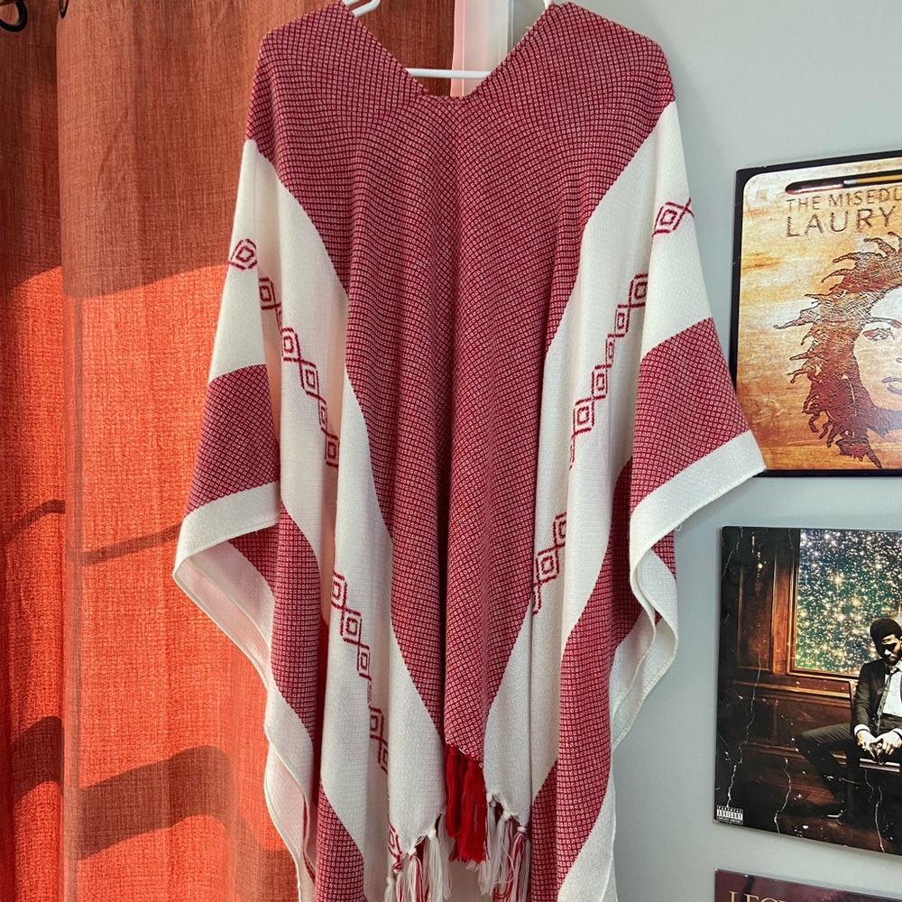 Red & White Poncho